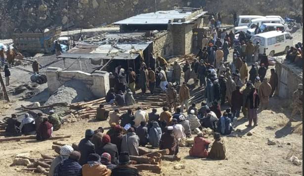 Deaths 34 as rescuers search for missing colliers at Quetta coalmine