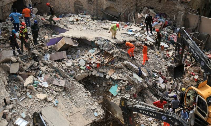 Three-storey building collapses in Murree amid heavy rain
