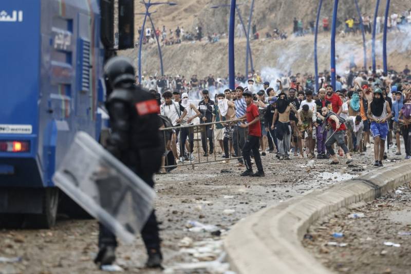 Shops closed, businesses quiet as Spain's Ceuta faces migrant surge