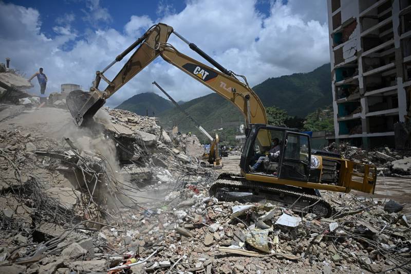 Death toll from Venezuela quakes rises past 6,000