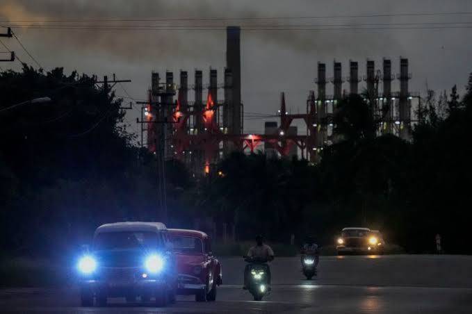 Frustration builds as Cuba scrambles to restore power