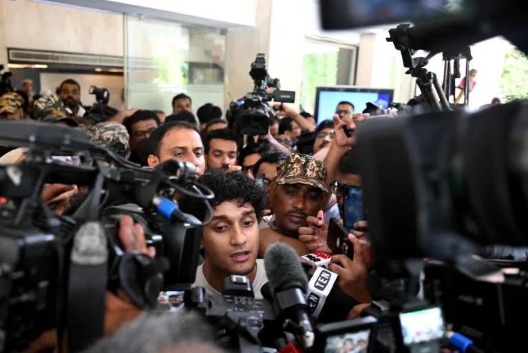 India youth protests highlight mistrust in 'lapdog' media