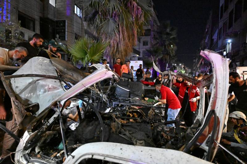 2 killed, 13 wounded in bus blast near Syrian capital: state media