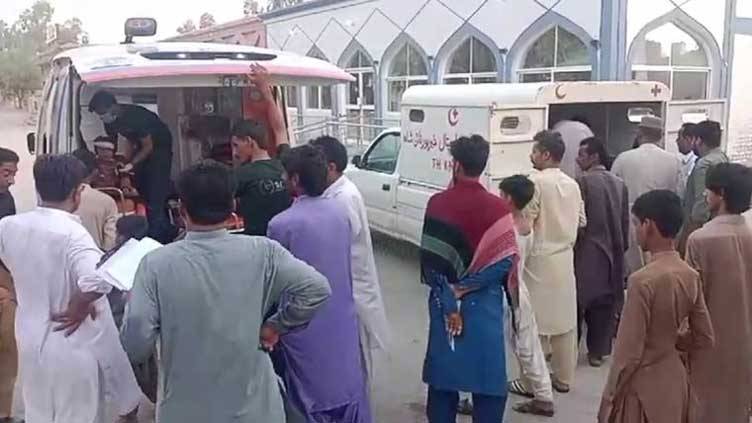 One killed, two injured in violent land feud in Khairpur Nathan Shah