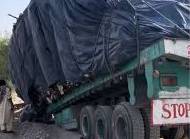 Patrol police constable martyred while stopping trailer in Lodhran