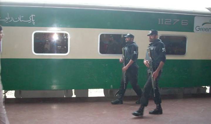 Pakistan Railways recover only 59% of stolen goods in five years