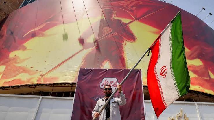 Iran hardens negotiating stance, seeks major concessions before reopening Strait of Hormuz: sources