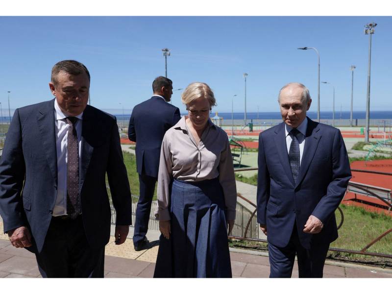 US backs Japan over Putin trip to disputed islands