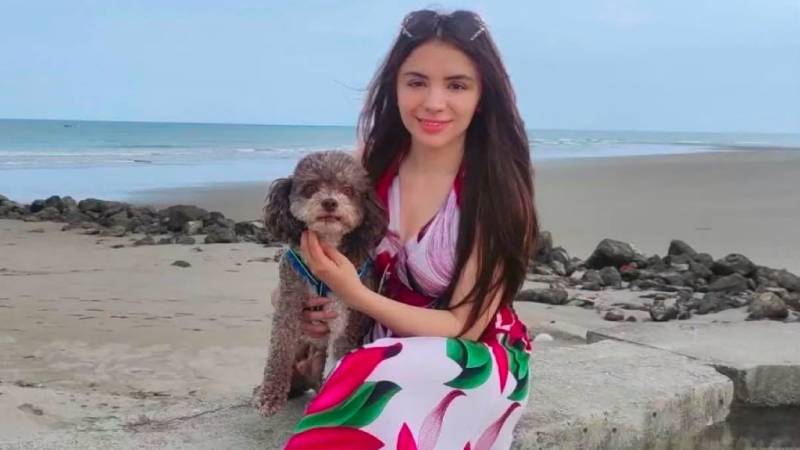 Colombian woman dies saving dog from earthquake