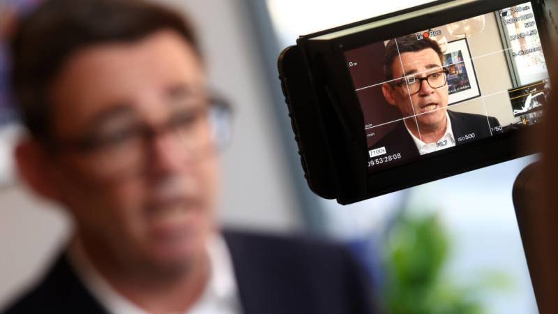 UK's media-savvy PM Burnham shifts messaging to TikTok, podcasts