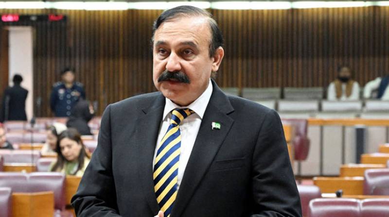 Tariq Fazl reiterates PM’s offer of dialogue with Opposition