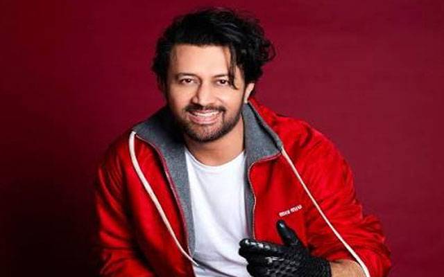 Atif Aslam amuses fans with relatable comment on viral video