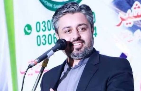 Former PTI lawmaker challenges travel ban in LHC