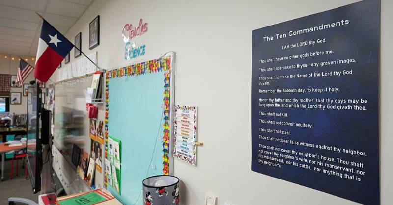 Parents ask US Supreme Court to hear Ten Commandments in classrooms case