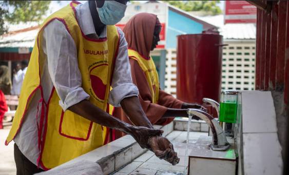 Only 40% of world's health facilities meet basic sanitation standards: UN