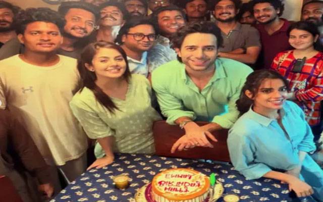 Birthday cheer! Emmad Irfani celebrated by ‘Gulbahar’ cast and crew