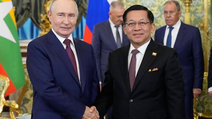 Putin hosts Myanmar's leader at Kremlin