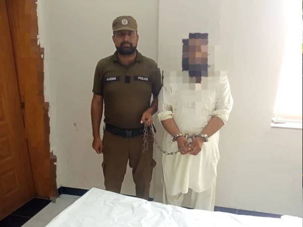 Man arrested for staging fake robbery in Lahore 