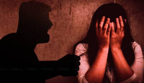 Husband arrested for cutting wife's hair in Daska