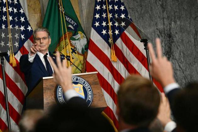 US Treasury chief vows to cut every 'economic lifeline' of Iran