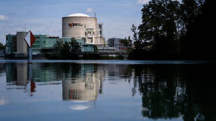 Swiss nuclear plant fully back online after heatwaves