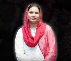 Internet’s favourite ‘DHA wali maid’ hits 1 million YouTube subscribers