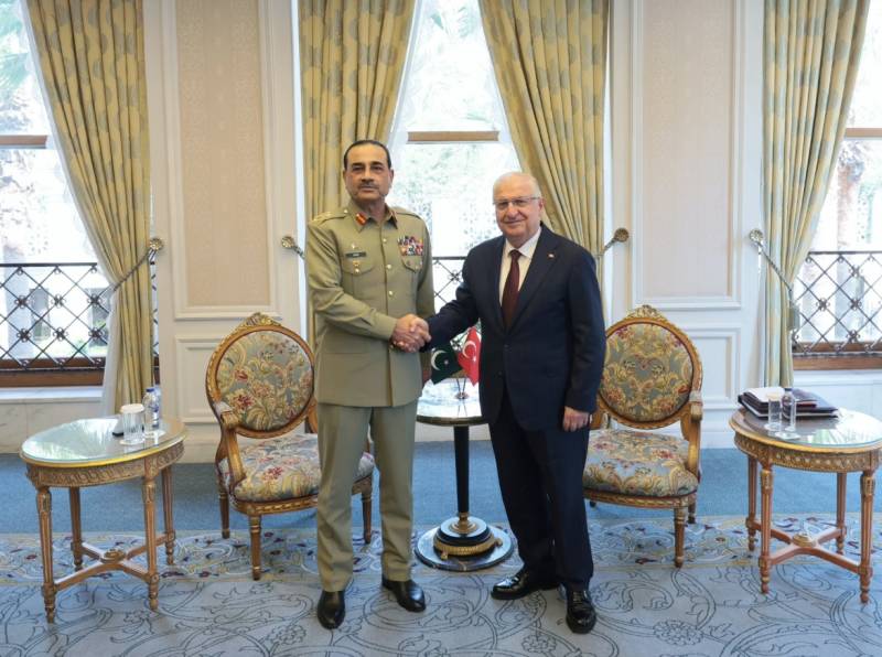 Turkish defence minister meets Field Marshal Asim Munir ahead of strategic committee meeting