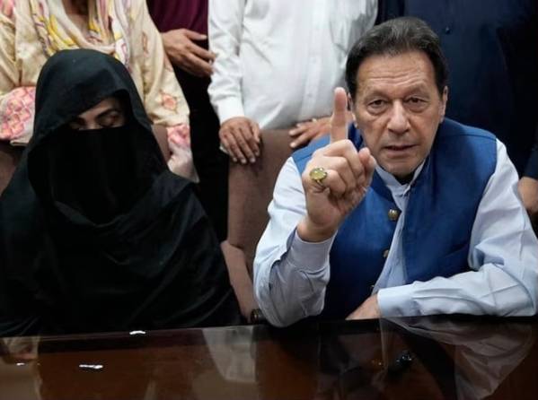 IHC orders jail officials not to keep Imran Khan, Bushra in solitary confinement
