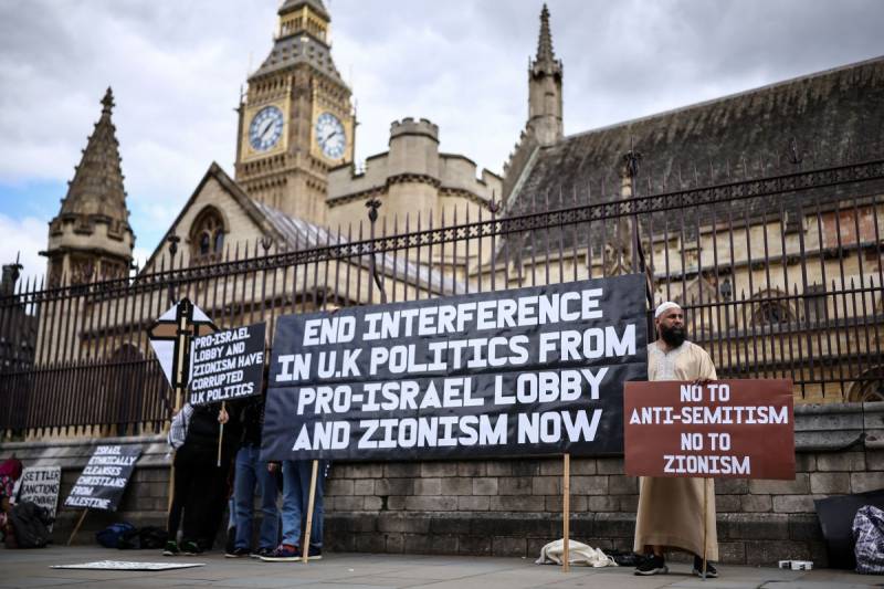 Arab, Muslim nations welcome UK-led sanctions on Israeli settlements
