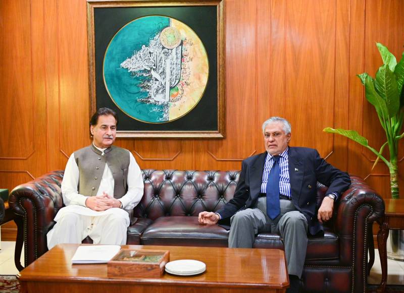 Speaker Ayaz Sadiq meets Dar, discusses parliamentary affairs