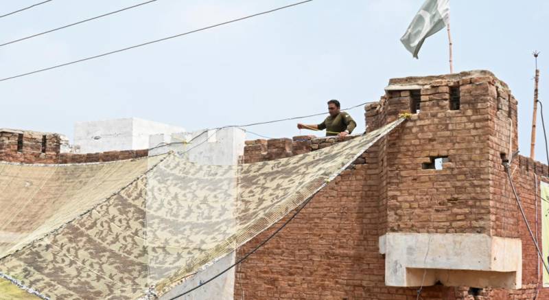 Pakistan police counter drone attacks with Ukraine-style nets