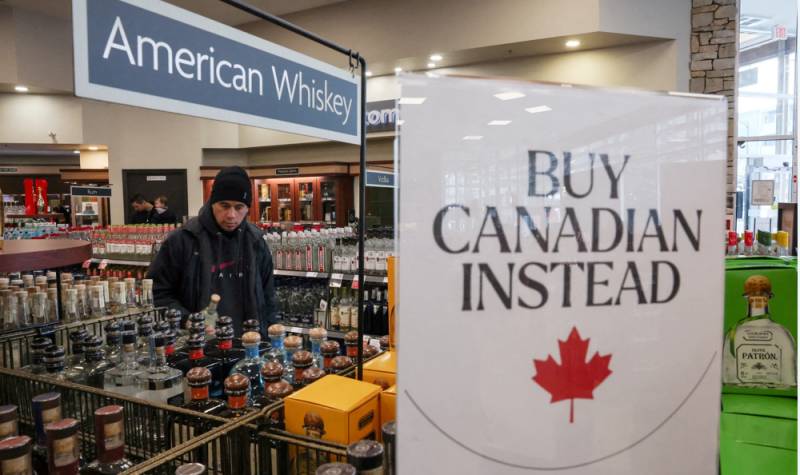 Trump bans Canadian alcohol in new trade war salvo