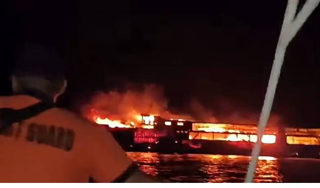 Philippine ferry fire kills 5, 87 missing