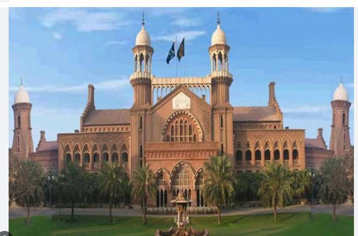 LHC orders halt to repatriation of Afghan medical students