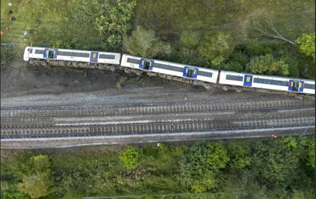 44 injured as train derails in northwest France
