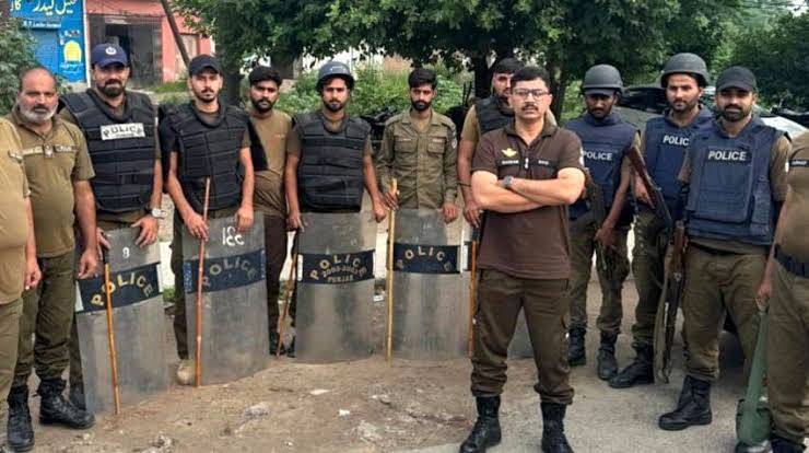 23,500 cops called in from provinces for security duty in Islamabad