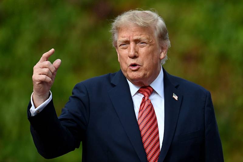 Trump threatens EU over 'hostile' Canada association plan