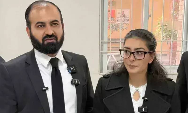 SC orders release of Imaan Mazari, husband in tweets case