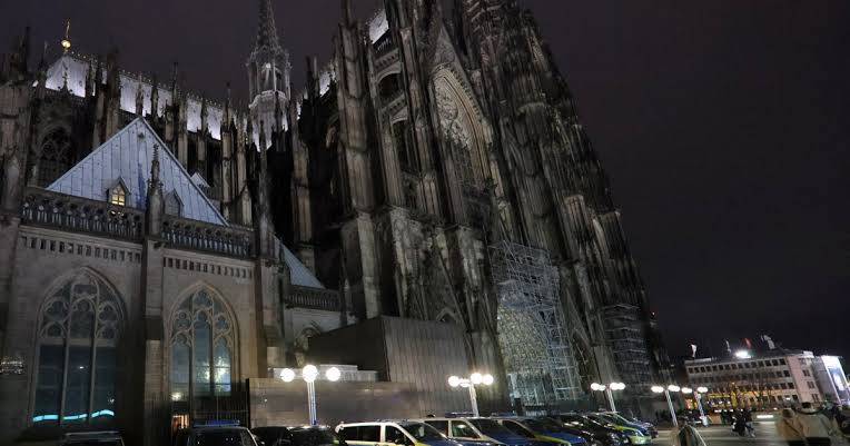 Germany arrests Afghan suspected of synagogue arson
