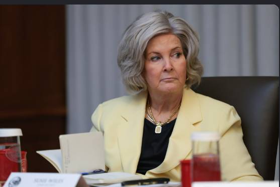 Trump's chief of staff says she's free of cancer
