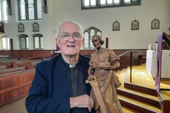 Cops hunt thieves who stole holy statue