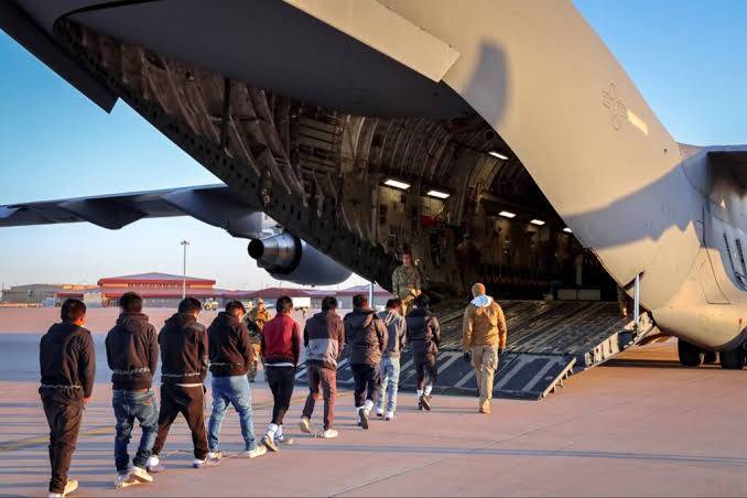 US appeals court puts brakes on third-country deportations