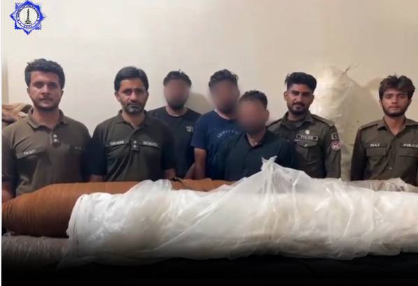 Three Customs officers arrested over Rs4.1m fraud in Lahore