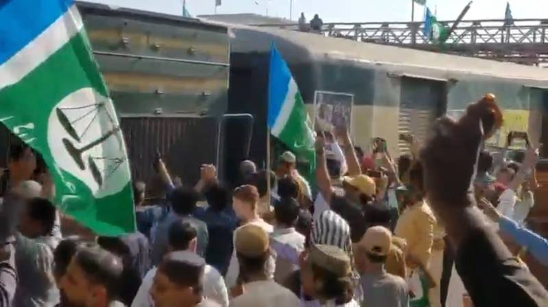 JI Emir Hafiz Naeem-ur-Rehman takes stand against ‘system of oppression’