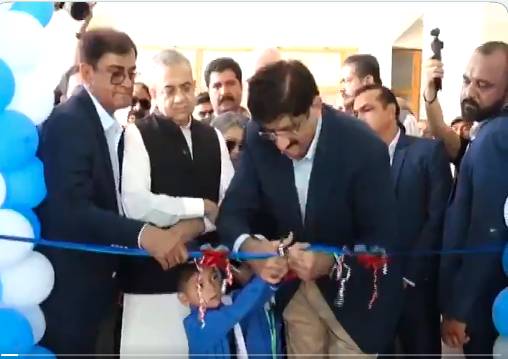 CM Murad inaugurates 49 digital classrooms and 20 satellite schools in Sindh