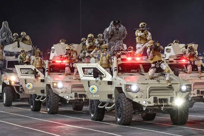 Despite military might, Saudis struggle to crush the Houthis