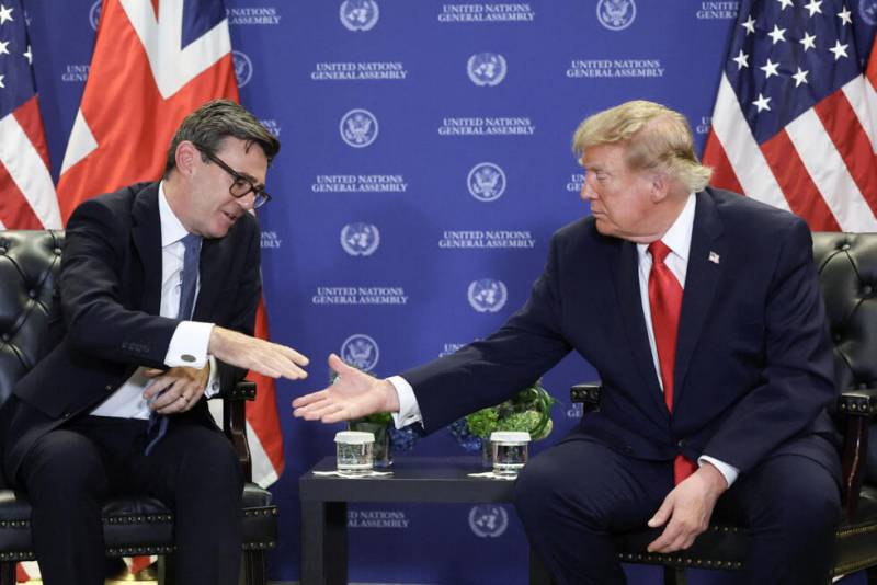UK says will revisit Chagos deal after latest Trump criticism
