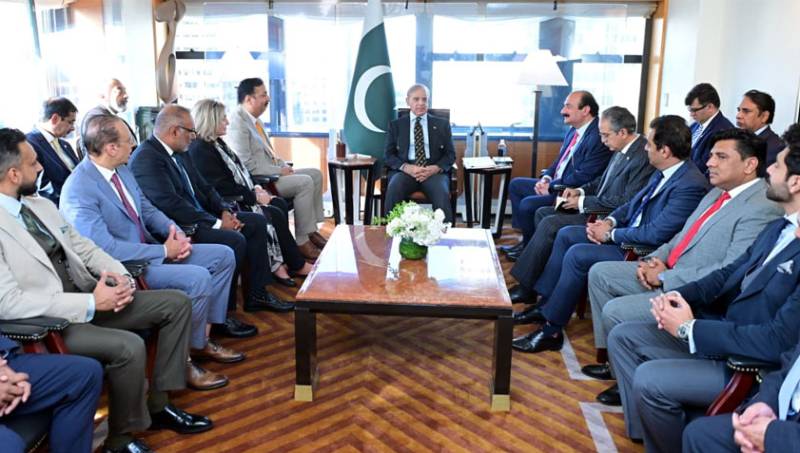 Govt providing conducive environment to promote business: PM