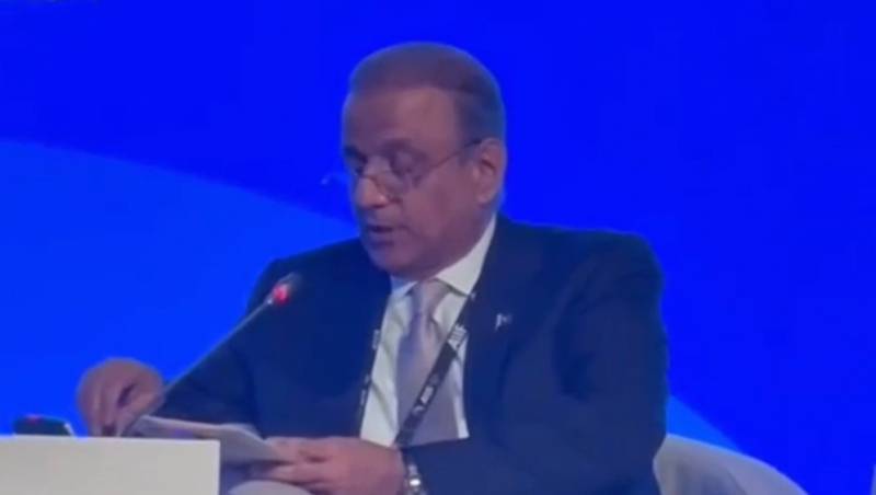 Aleem Khan pitches Pakistan as regional trade corridor at Baku forum