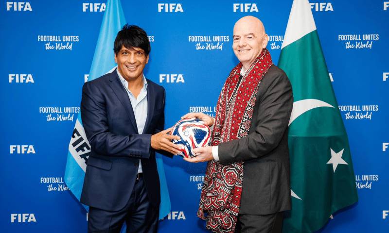 PFF President, FIFA chief discuss promotion of football in Pakistan